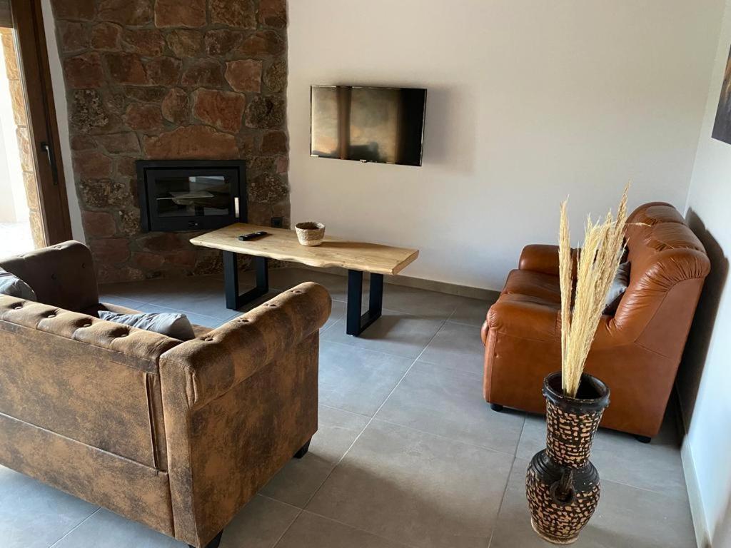 Prades Vila Bella - Casa Molinets I Casa Borrianes Экстерьер фото